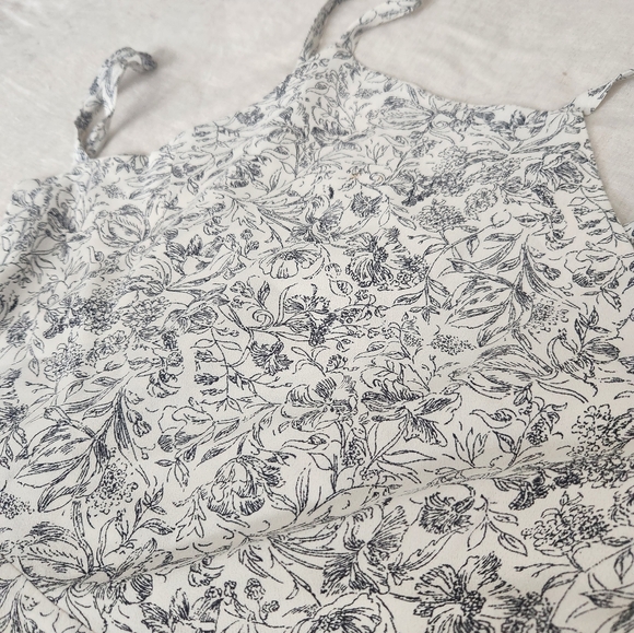 Backless Roe + May white/ivory and black floral maxi dress - Picture 4 of 9